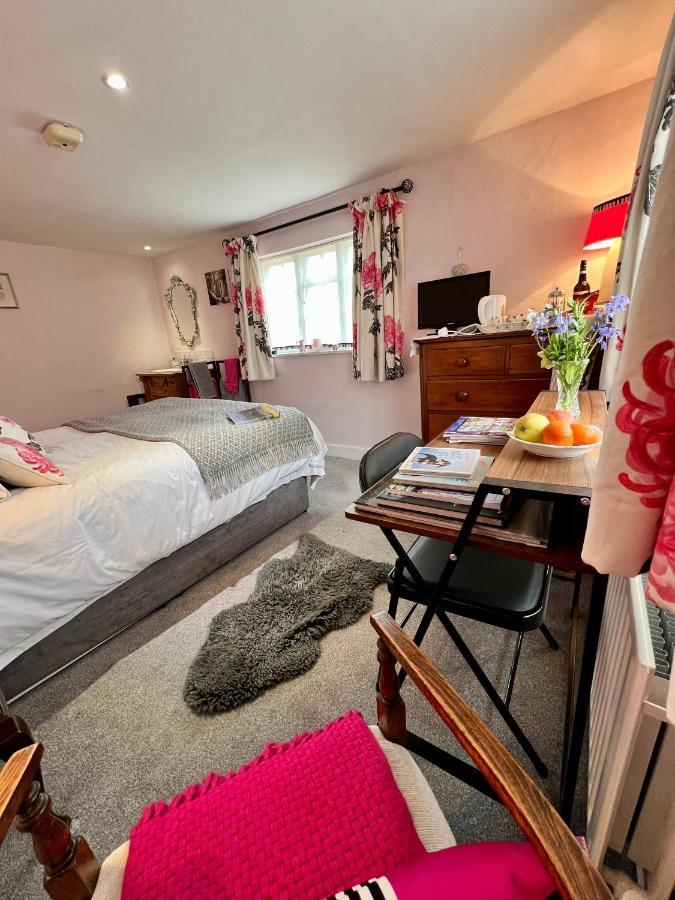 Vine Cottage Farnham  Kültér fotó